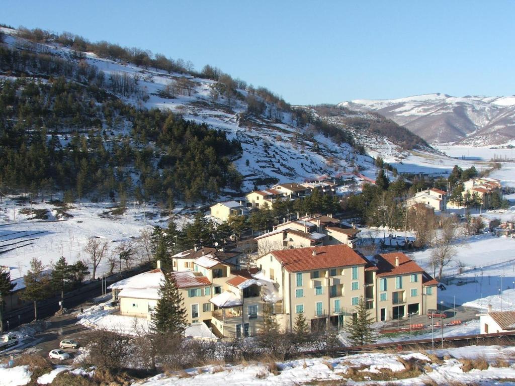 Lieta Sosta Hotel Colfiorito Quarto foto